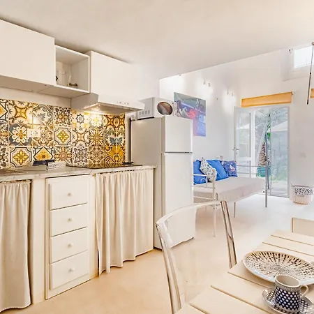 La Spiaggetta Apartment *