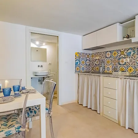 Apartment La Spiaggetta